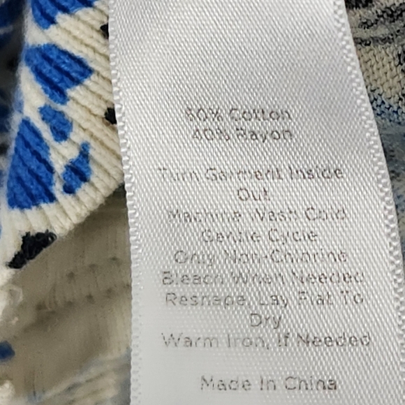 Talbots Sweater Size M Blue Black Abstract Cardigan Button Up Lightweight - Picture 5 of 6